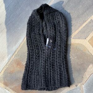 New🌟Anthropologie-Cozy Black Knit Balaclava